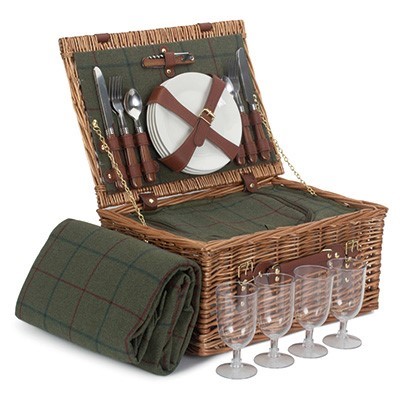 4 Person Green Tweed Hamper